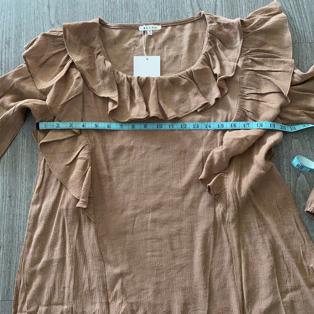 RETHM Ruffle Top NWT - Picture 3 of 6